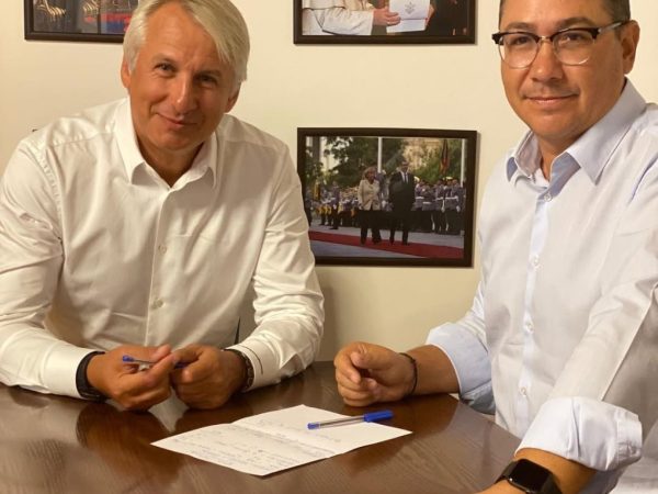 Victor Ponta, candidat independent la președinția României în 2025, susținut de Eugen Teodorovici, vorbesc despre plata impozitelor în funcție de orele lucrate în regim part-time